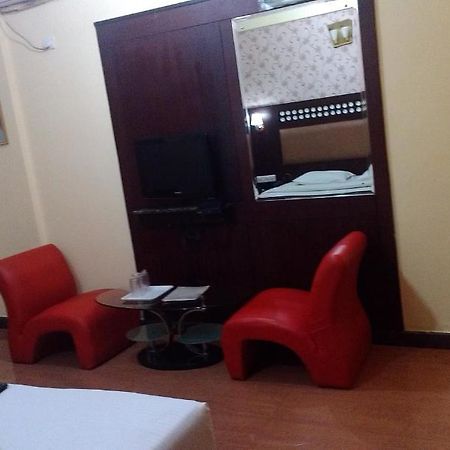 Solitaire Suites Bangalore Room photo